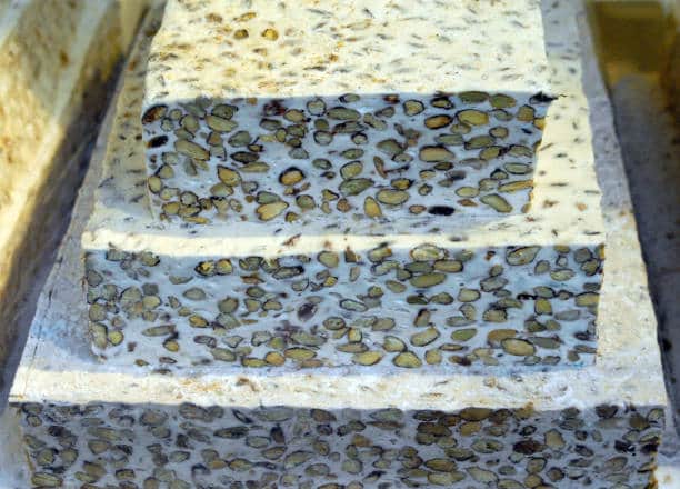 تصویر 2 از حلوا ارده کرمی نرم تهیه شده از دانه کنجد خالص